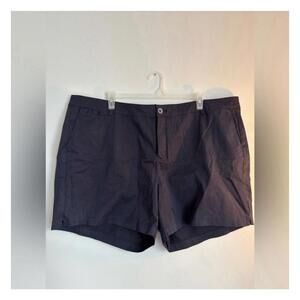 Lot Of 2 Pairs Of Lane Bryant Plus Size Shorts Size 26 Navy NWT Khaki